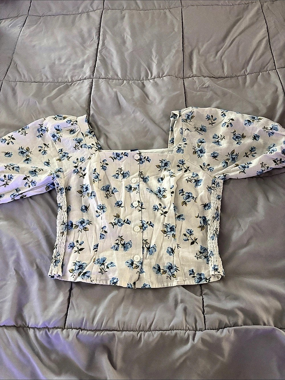 Old Navy Puff-Sleeve Linen-Blend Floral Top Cream & Blue Small